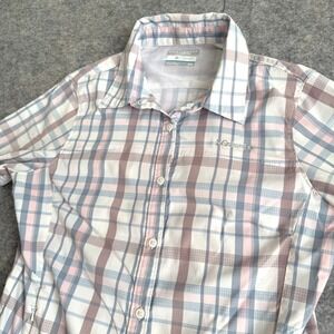 Columbia Omni-Shade Womens Medium Pink Blue Plaid Short Sleeve Hiking Shirt